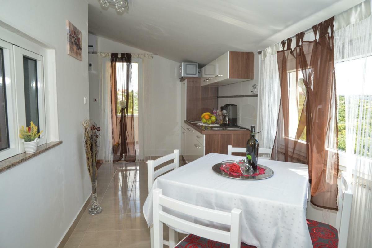 Apartment Antonio Zadar Bagian luar foto