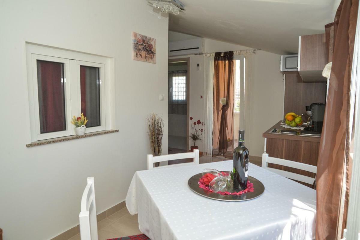 Apartment Antonio Zadar Bagian luar foto